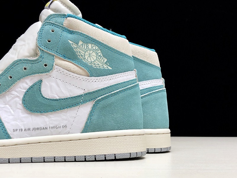 Air Jordan 1 Retro High OG Turbo Green